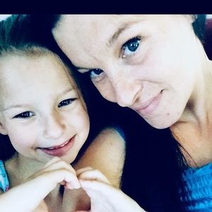 Meet your Posher, Suzanne